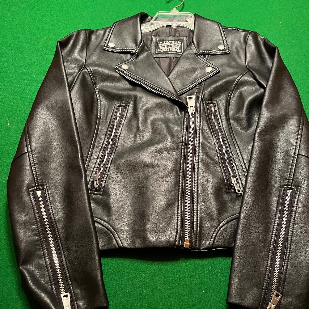 Levi Strauss and Co - machine washable - faux leather jacket